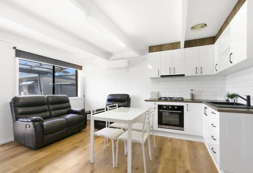 Ocean Bridge Lakes Entrance