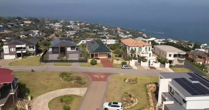 ペンション Logooner Ocean House Walking To Beach