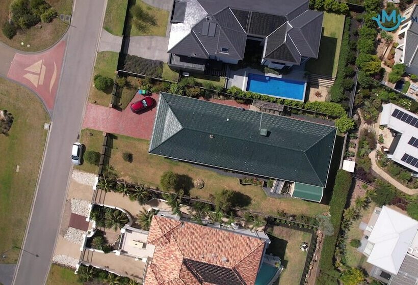 פנסיון Logooner Ocean House Walking To Beach