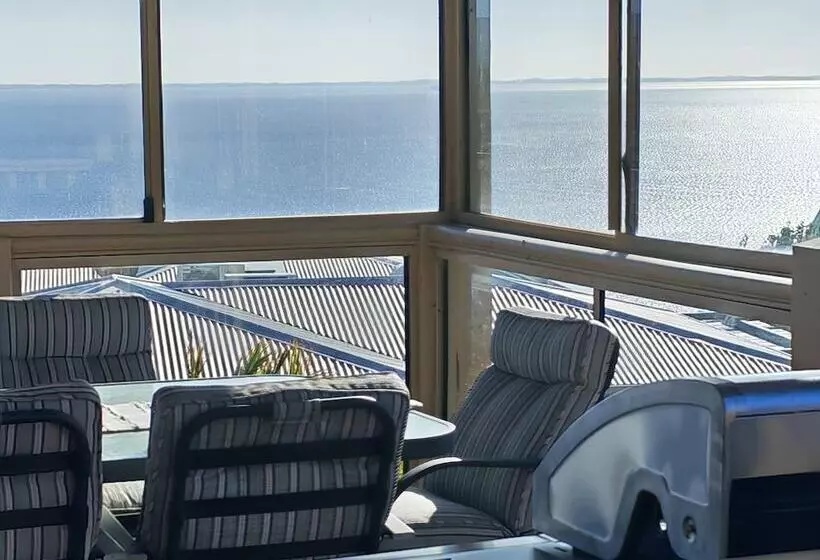 ペンション Logooner Ocean House Walking To Beach