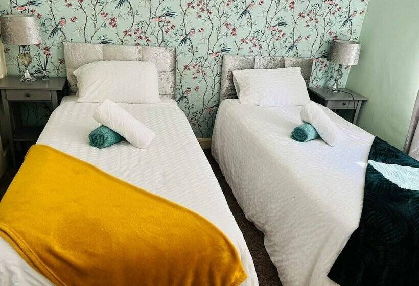 레지던스 Lovely 2 Bed House In Rochester