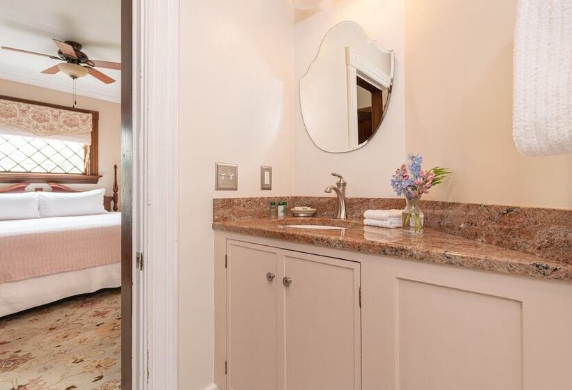 Sinclair Inn Bed And Breakfast