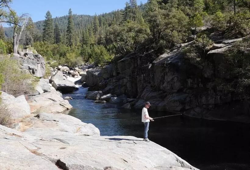 Sweet Retreat Movie Theater, Poolping Pong, Bbq, Summer Swimming