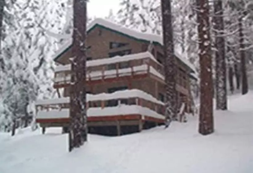 Sweet Retreat Movie Theater, Poolping Pong, Bbq, Summer Swimming