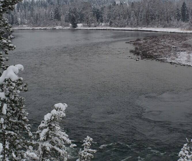 Eagles  Nest Bed And Breakfast