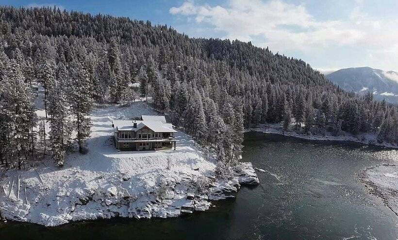 Eagles  Nest Bed And Breakfast