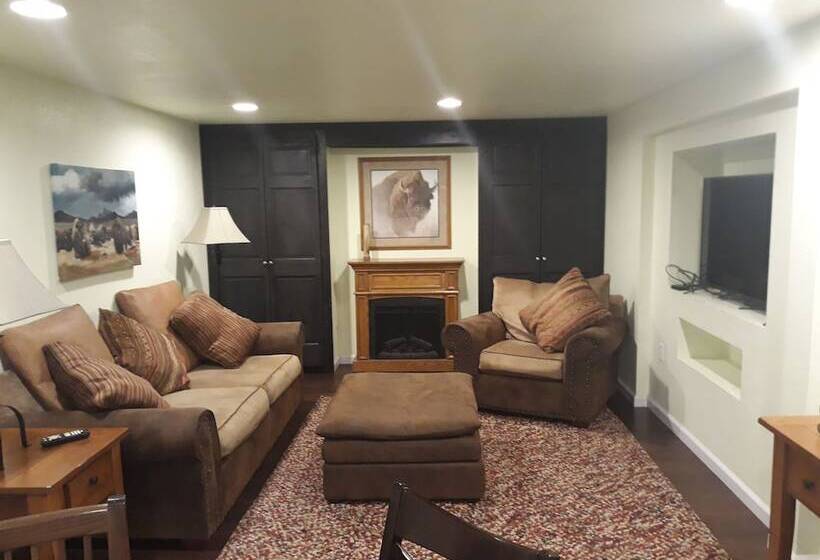 Alice S Black Hills Cottage