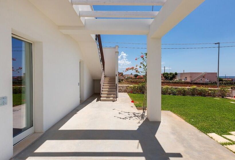 Отель 3075 Perla Saracena Luxury Suites Matrimoniale Comfort By Barbarhouse