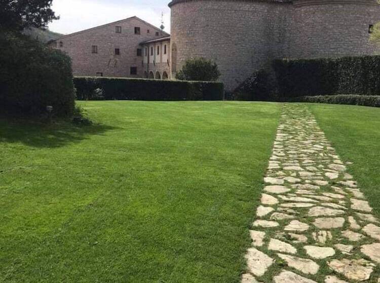 酒店 Chiesatonda Resort