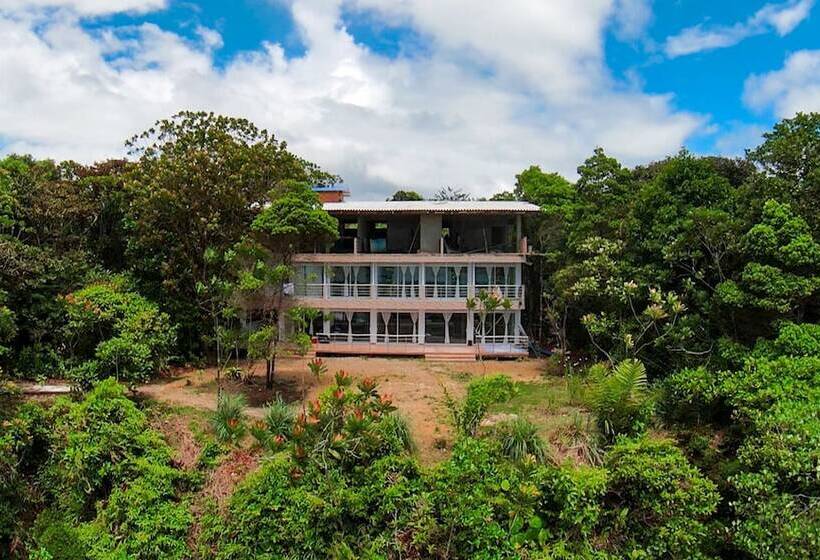 בית מלון כפרי La Manigua Hostal