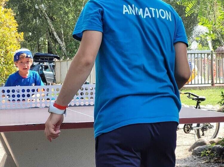 בית מלון כפרי Les Ourmes