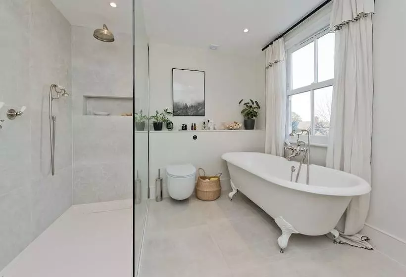 Interior Designed House With Garden In North West London By Underthedoormat