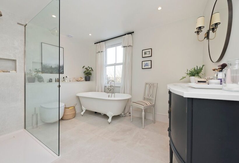 Interior Designed House With Garden In North West London By Underthedoormat