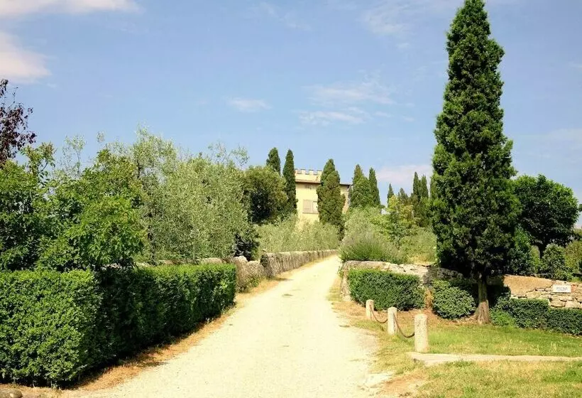 Lovely Cottage In S. Donato In Collina With Terrace