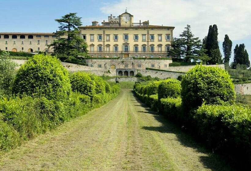 Lovely Cottage In S. Donato In Collina With Terrace