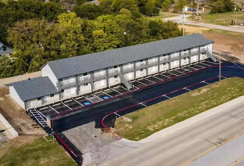 Motelli Extended Stay Gun Barrel City