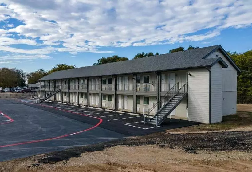 Motelli Extended Stay Gun Barrel City