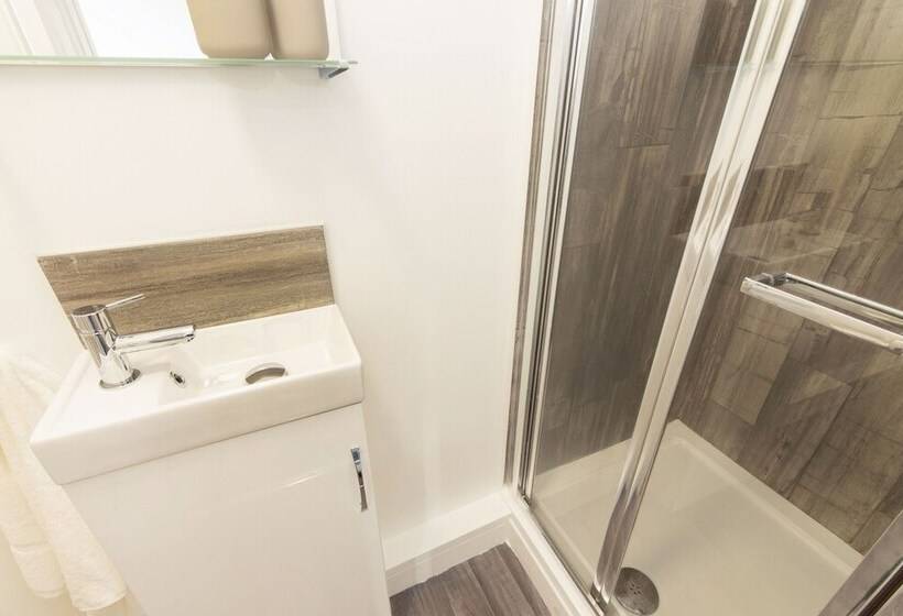 汽车旅馆  Itsimple Stay Suites