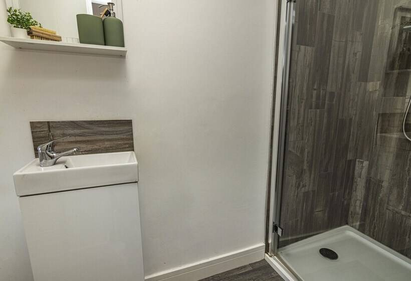 汽车旅馆  Itsimple Stay Suites