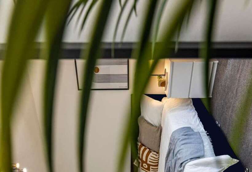 汽车旅馆  Itsimple Stay Suites