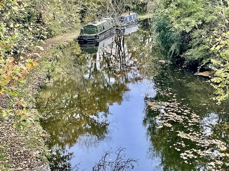 Majatalo The Hk House   Family Friendly Near To Blenheim Palace & Oxford City Centre