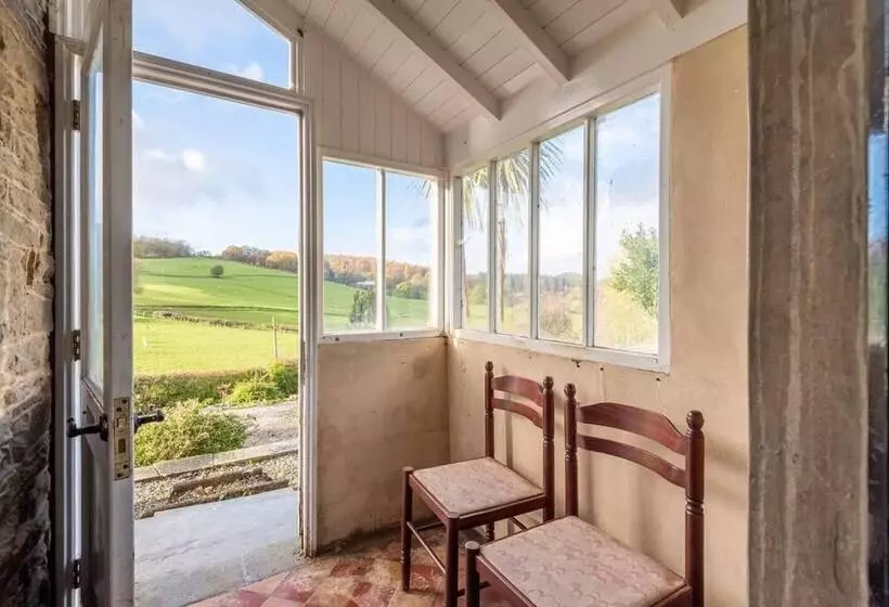 レジデンス Beautiful House In The Forest Of Dean Countryside