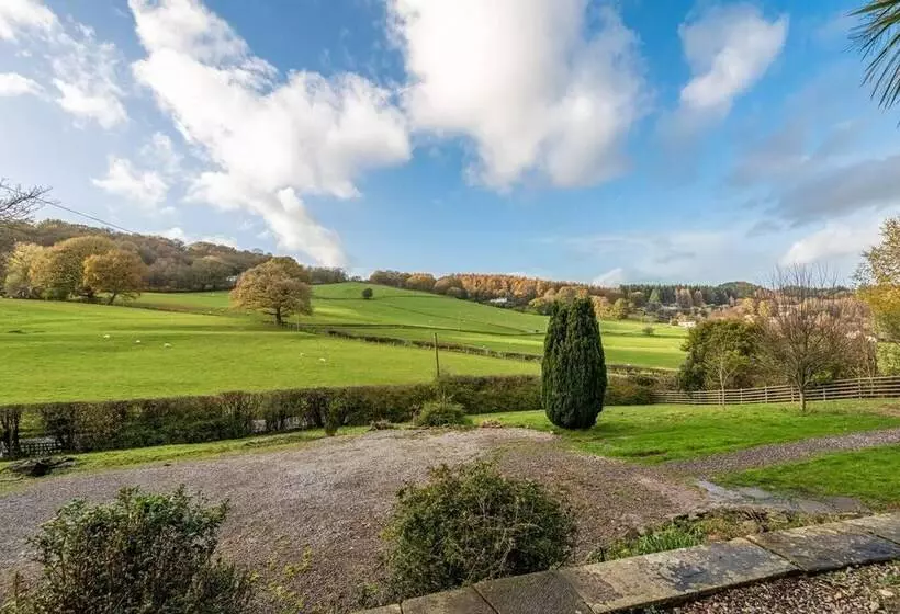 レジデンス Beautiful House In The Forest Of Dean Countryside