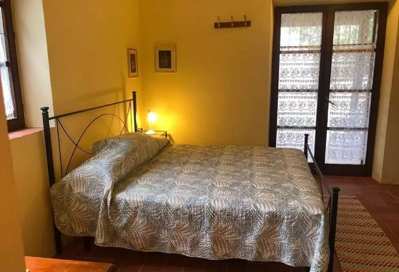 Scenic Farmhouse In Paciano With Shared Pool