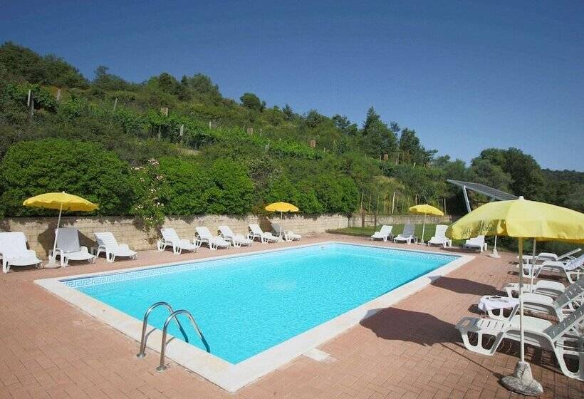 Scenic Farmhouse In Paciano With Shared Pool