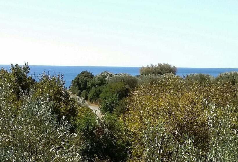 Stunning 2 Bedrooms Private Cottage In Palaiochora