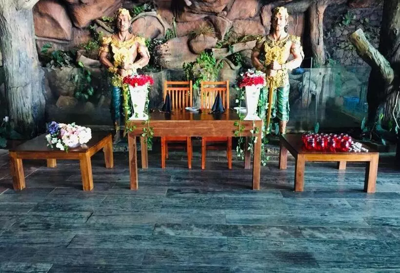 ホテル Alankaa Resorts & Spa