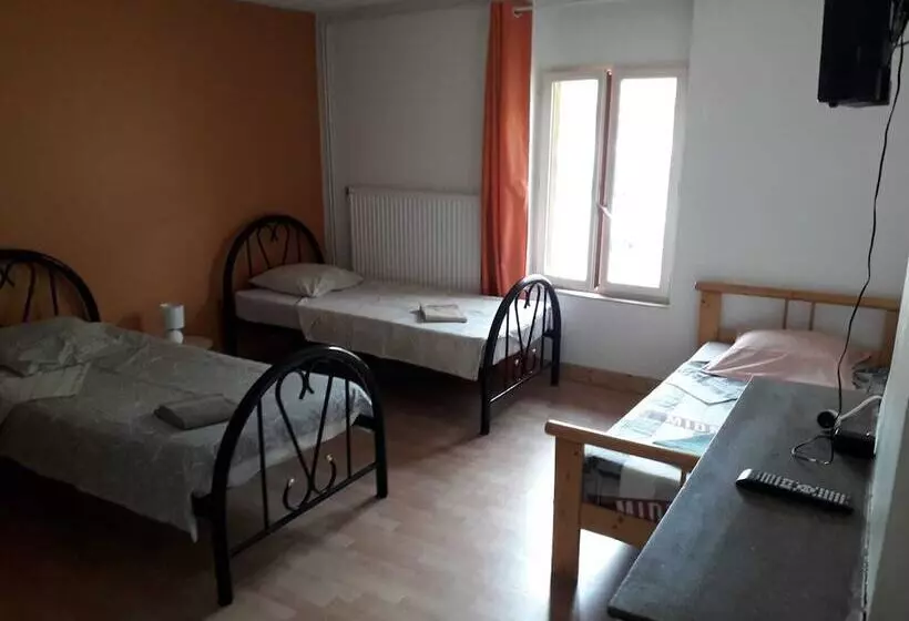 ホテル Le Salençon