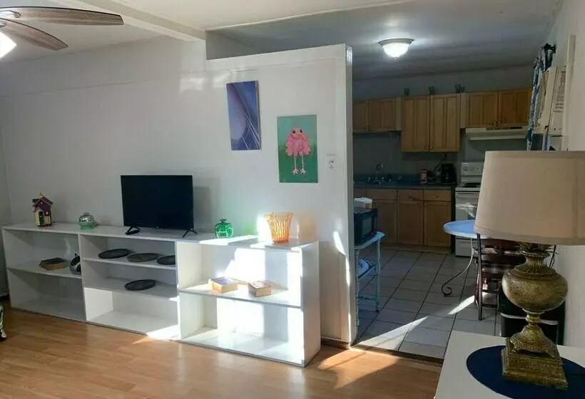 Nature Coast Inn And Cottages