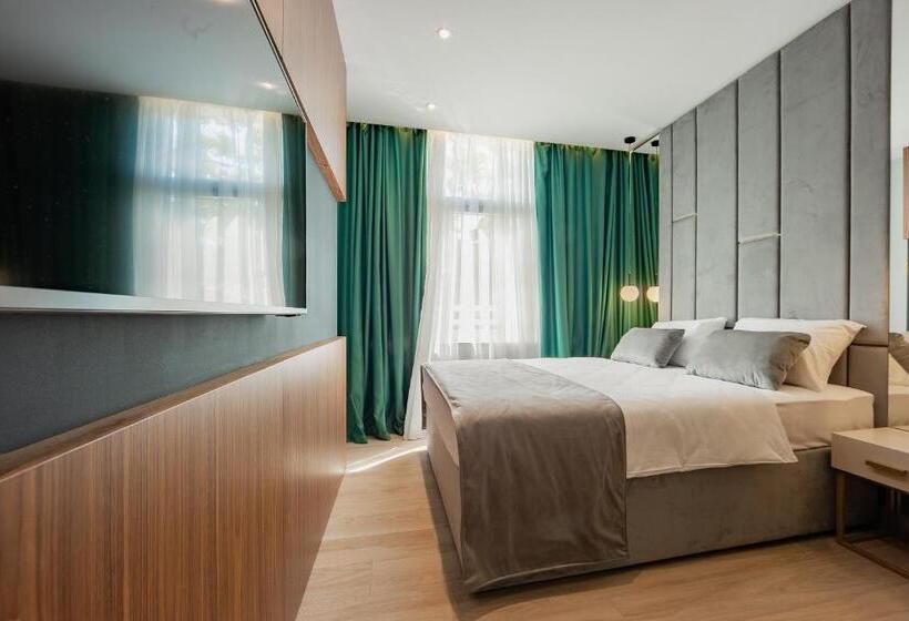 ペンション Caldo Luxury Rooms