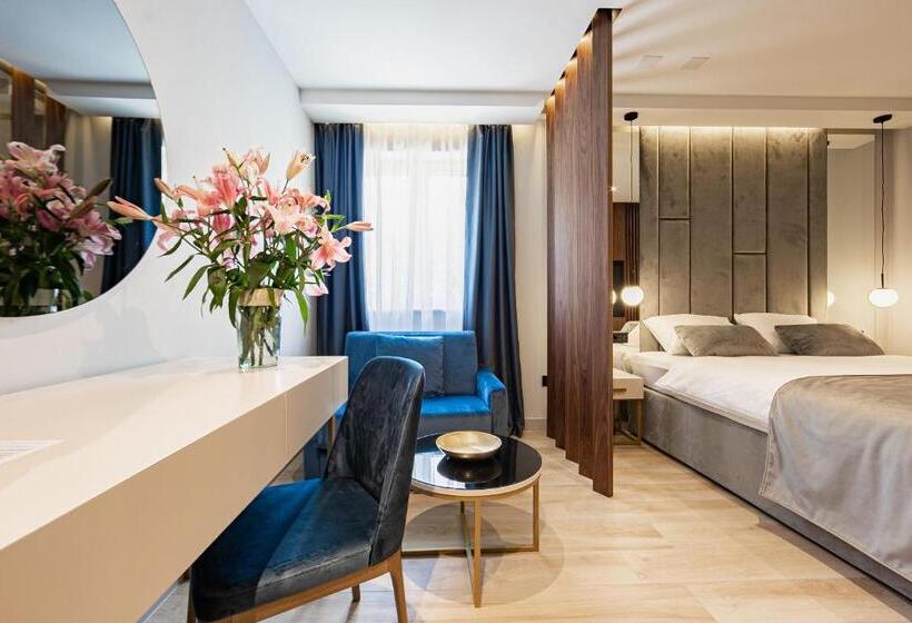 ペンション Caldo Luxury Rooms