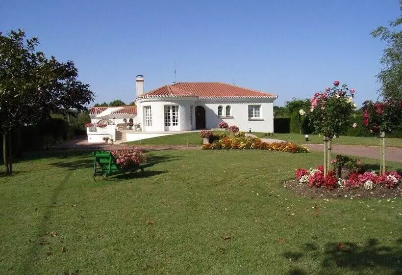 Majatalo Chez Bernadou