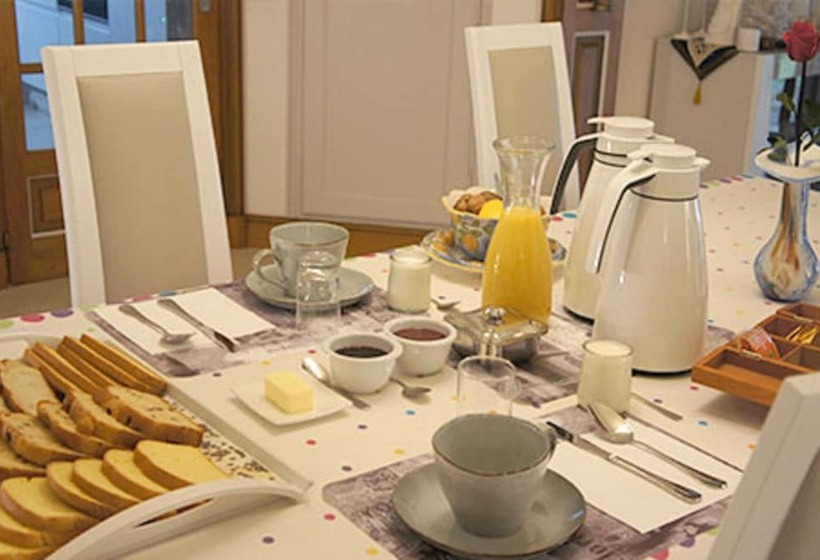 ペンション Chez Bernadou