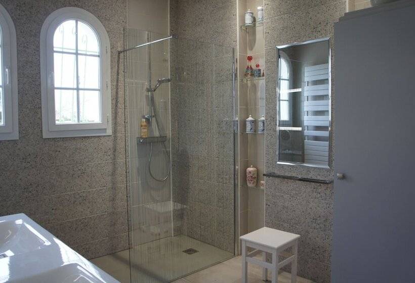 ペンション Chez Bernadou