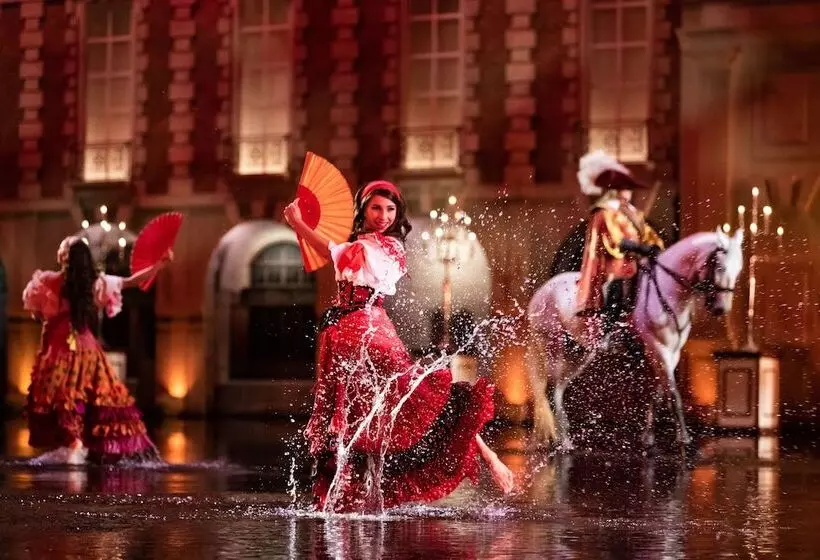 Puy Du Fou France   Hotel Les Iles De Clovis