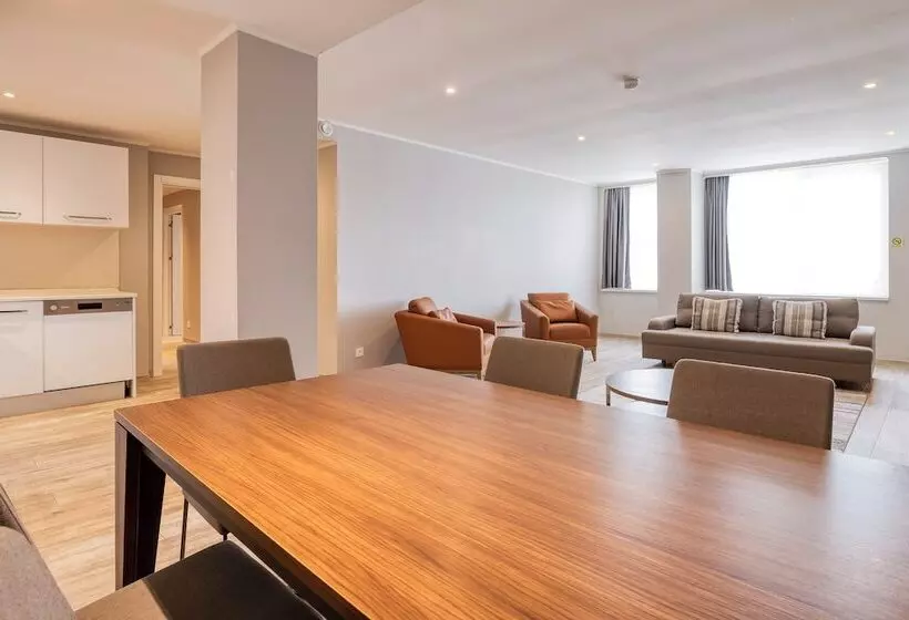 Residence Midi 33  Bruxelles Midi