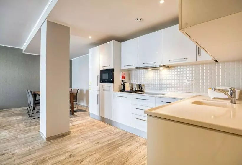 Residence Midi 33  Bruxelles Midi