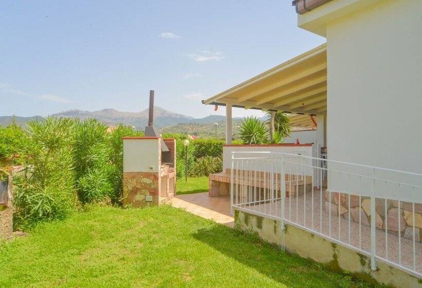 إقامة Casa Vacanze Mare Nostrum Beach Front