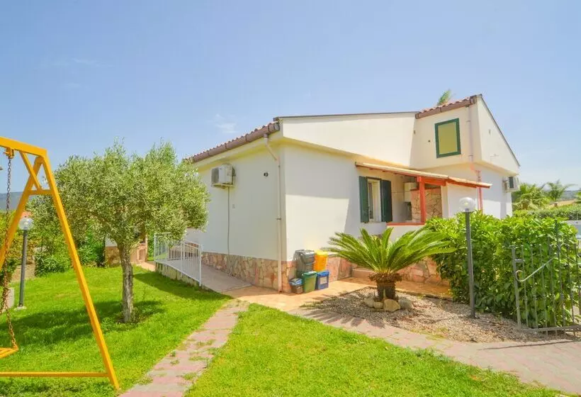 Residenssi Casa Vacanze Mare Nostrum Beach Front