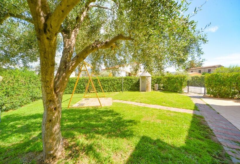 إقامة Casa Vacanze Mare Nostrum Beach Front