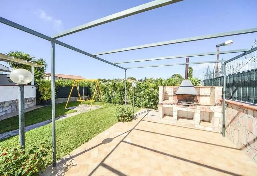 Residenssi Casa Vacanze Mare Nostrum Beach Front