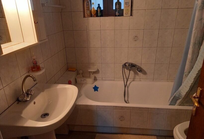 Резиденция Mountain House 3 Bedroom