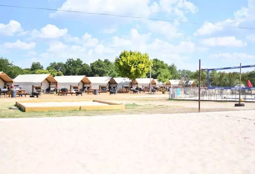 Son S Rio Cibolo   Glamping Cabin J