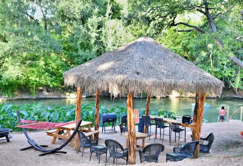 Son S Rio Cibolo   Glamping Cabin J