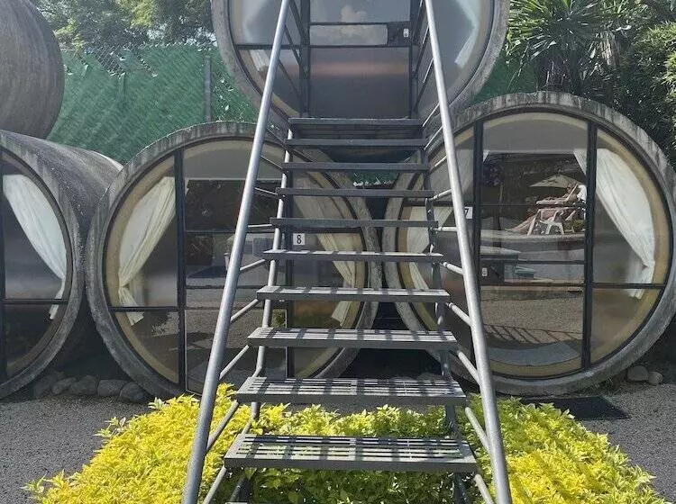 Tubohotel   Hostel