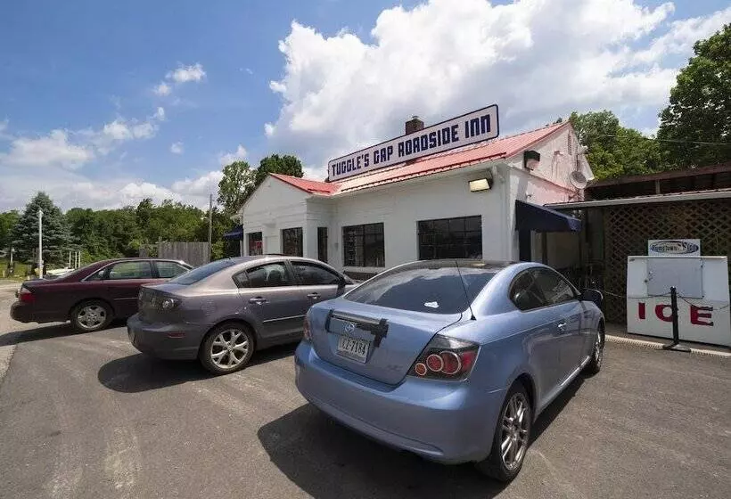 Tuggle S Gap Roadside Inn   Blue Ridge Parkway